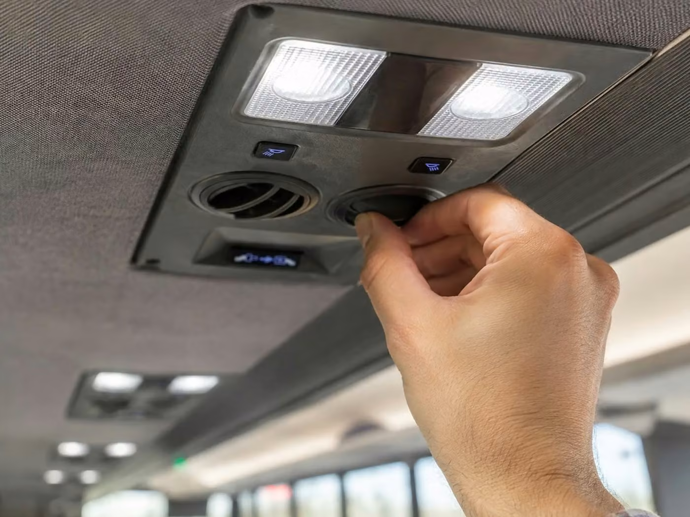 northglenn 25 passenger minibus air conditioning