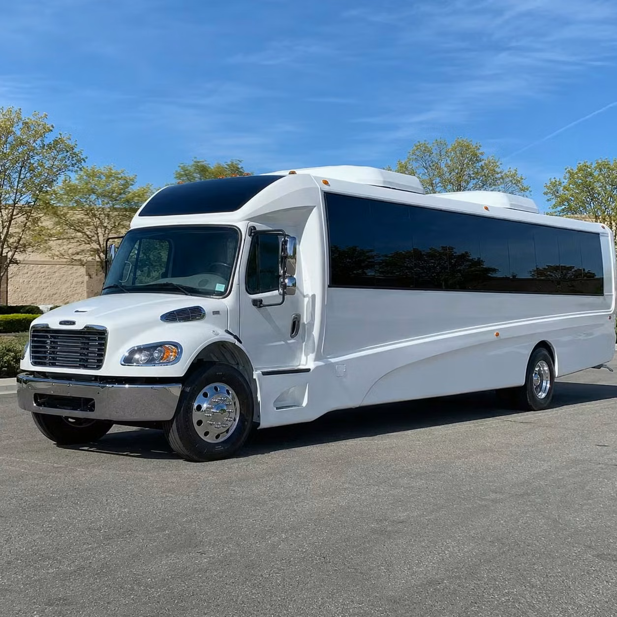 northglenn 28 passenger minibus rental