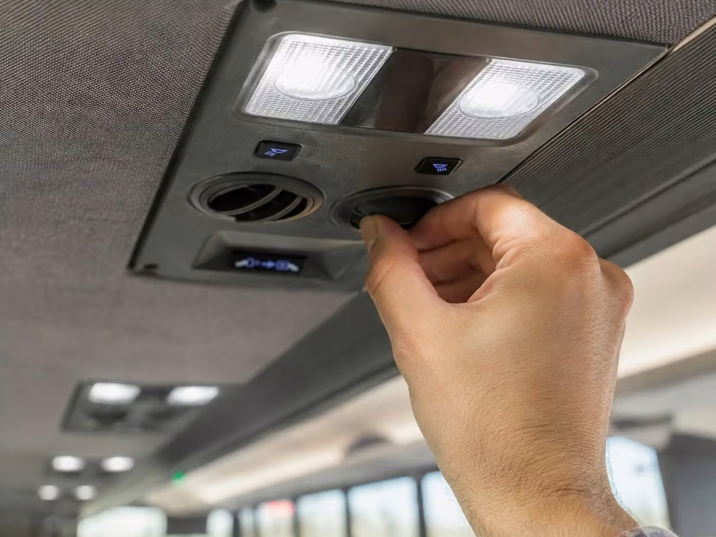 northglenn 30 passenger minibus air conditioning