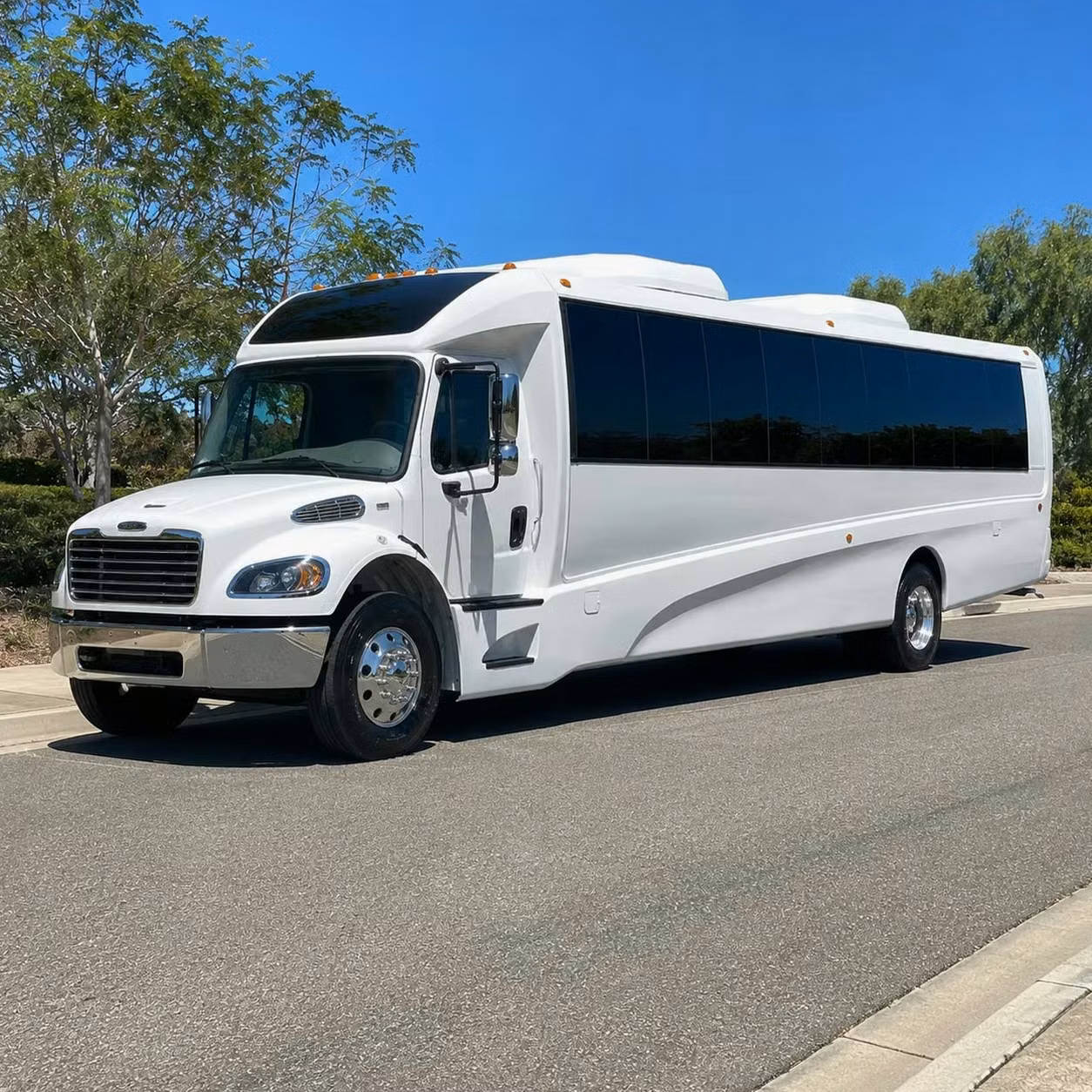 northglenn 35 passenger minibus rental