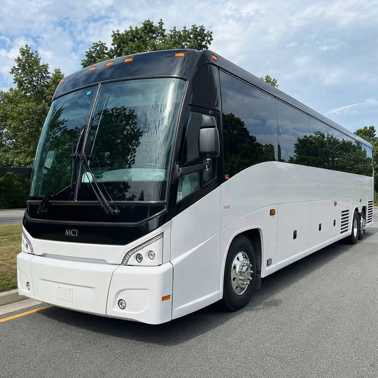 northglenn charter bus rentals for touring talent